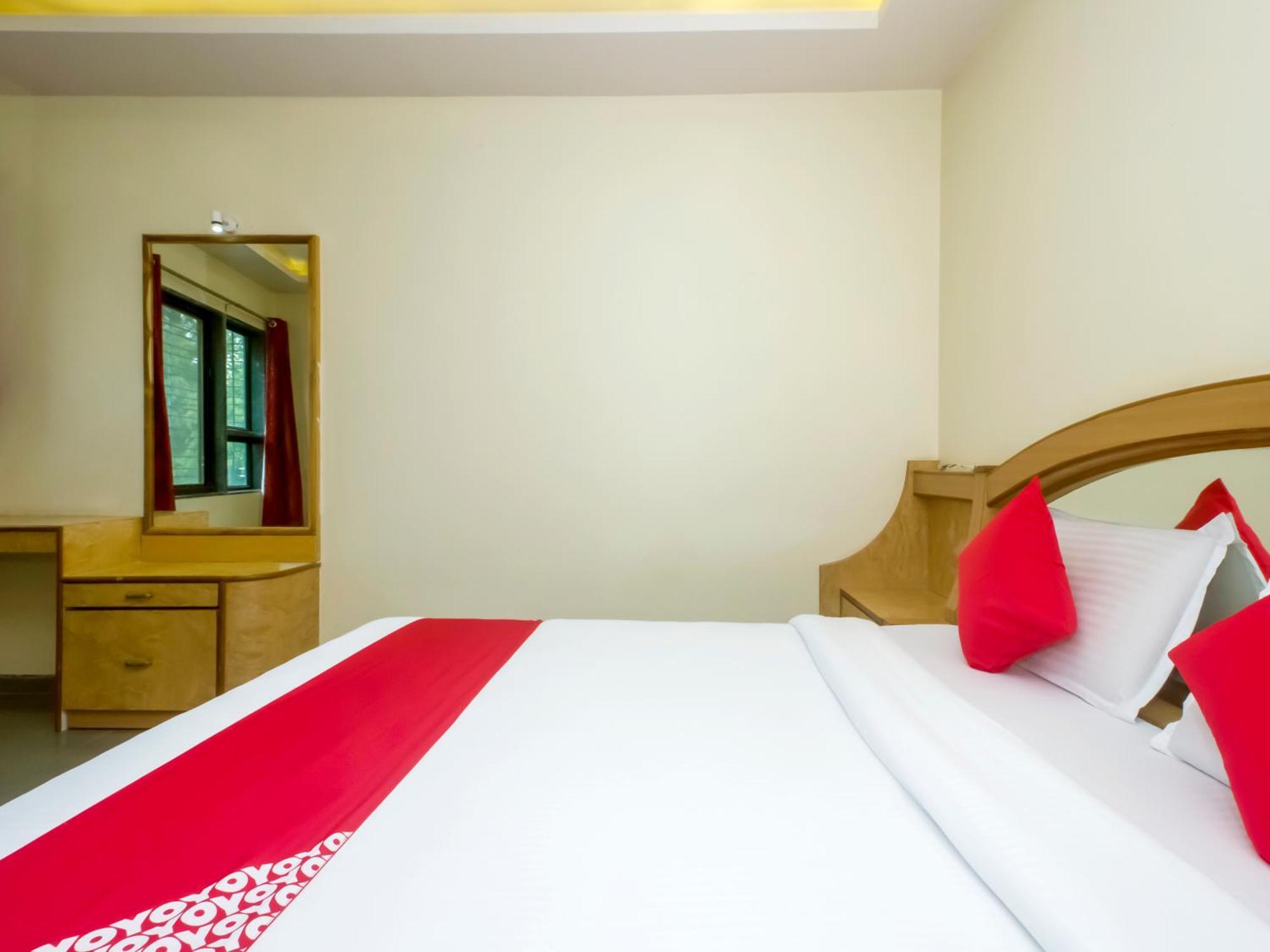 Hotel New Uttam Hira Palace Nášik Exteriér fotografie